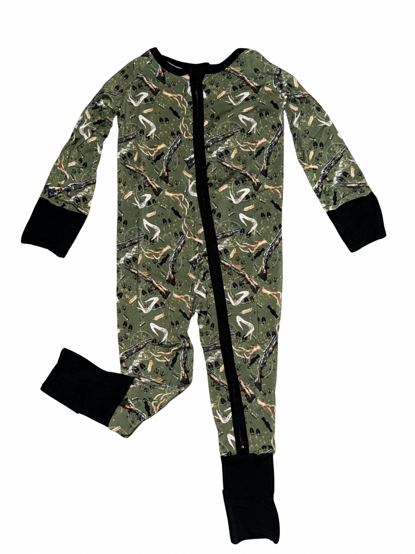 Born To Hunt Bamboo Zippy